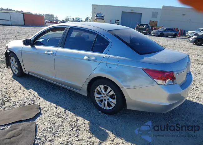 1HGCP26408A053884: 44054005