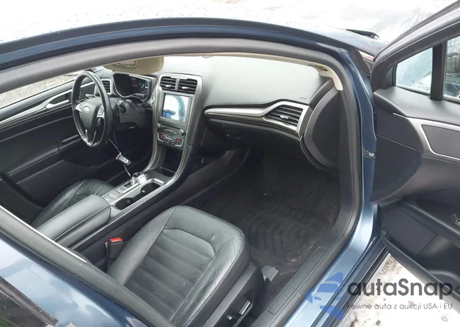 3FA6P0HD3JR199517: 44054047