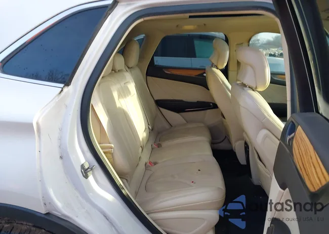 5LMCJ2C91GUJ00524: 44054058