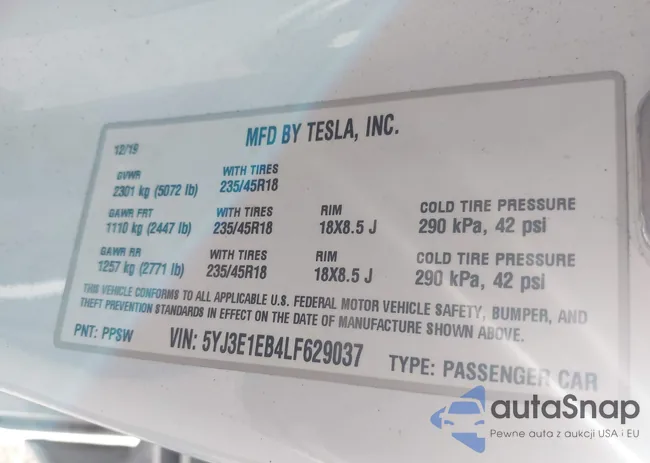 5YJ3E1EB4LF629037: 44054070