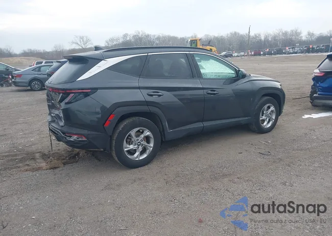 5NMJBCAE6PH173543: 44054148