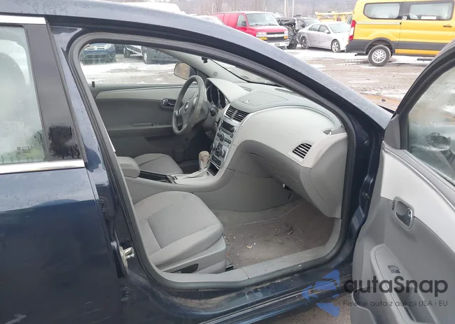 1G1ZB5E07CF244729: 44054188