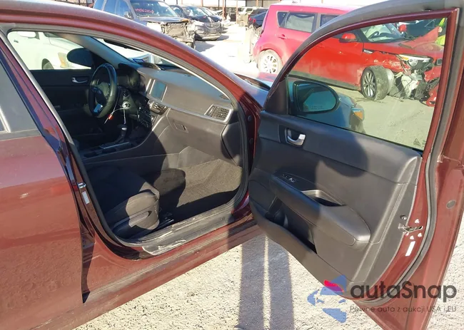 5XXGT4L30LG418810: 44053257