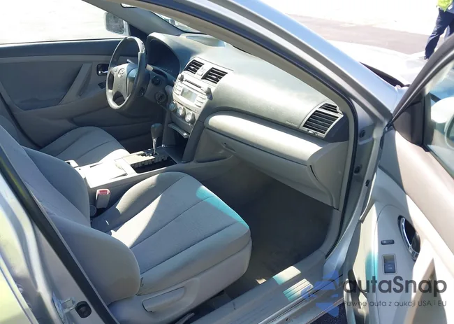 4T4BF3EK5BR211226: 44053408