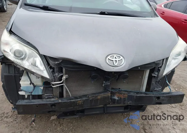 5TDYK3DC2ES514715: 44053447