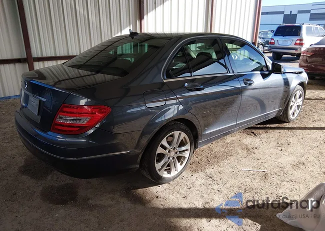 WDDGF4HB9EG253896: 44053536