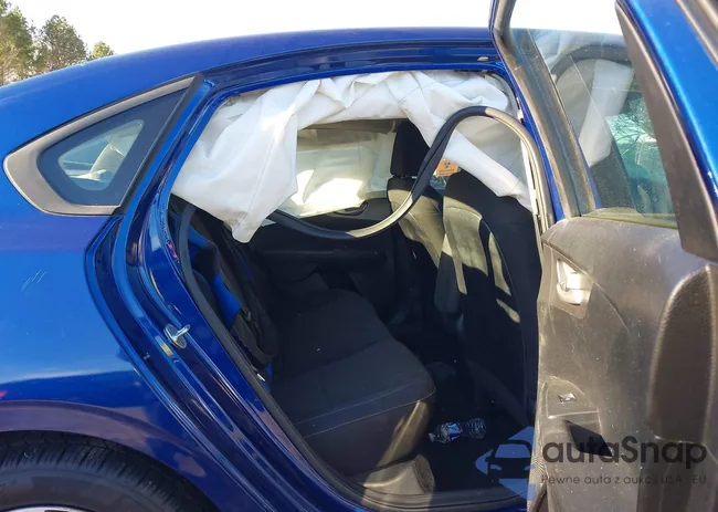 3KPF24AD0KE033782: 44054632