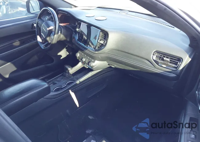 1C4SDJH90MC826082: 44054717