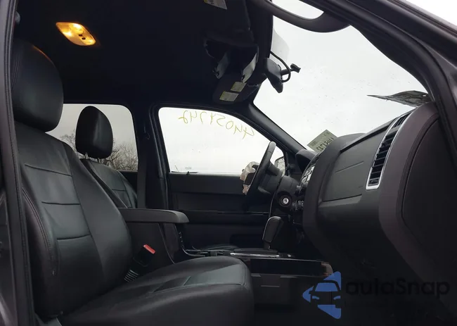 1FMCU0EG1BKB90420: 44054742