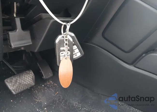 2HKRW1H98JH510437: 44054752