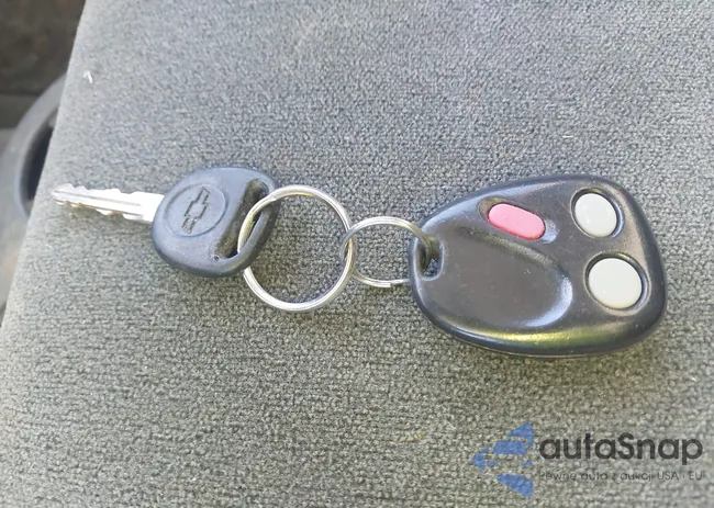 2GCEC19V041222789: 44054828