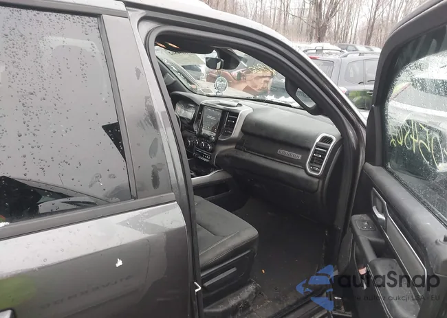 1C6SRFBT7MN607537: 44054862