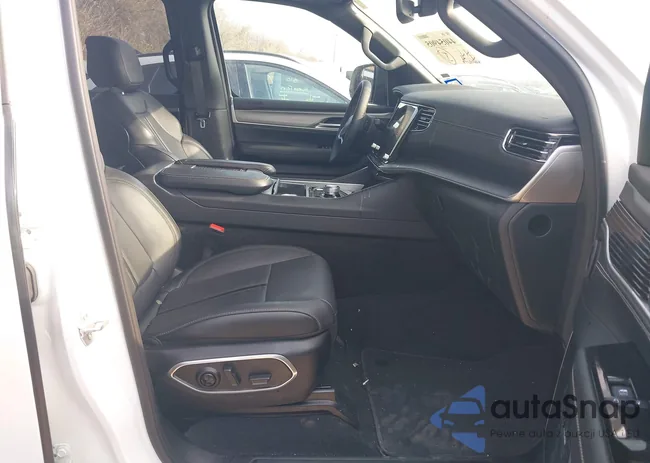 1C4SJVBP7SS510415: 44054905