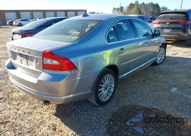 YV1952AS6C1160526: 44054931