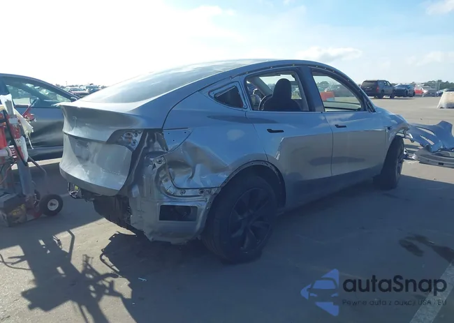 7SAYGDEE2RA326682: 44055029