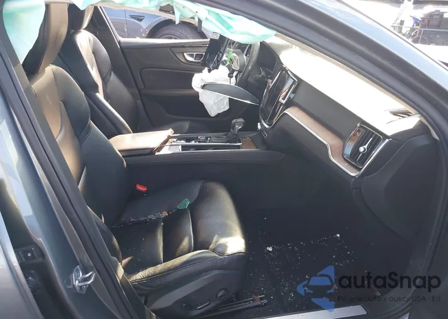 7JR102TZ1MG113089: 44054341