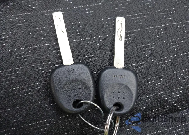 3KPA24AD5PE577213: 44054361