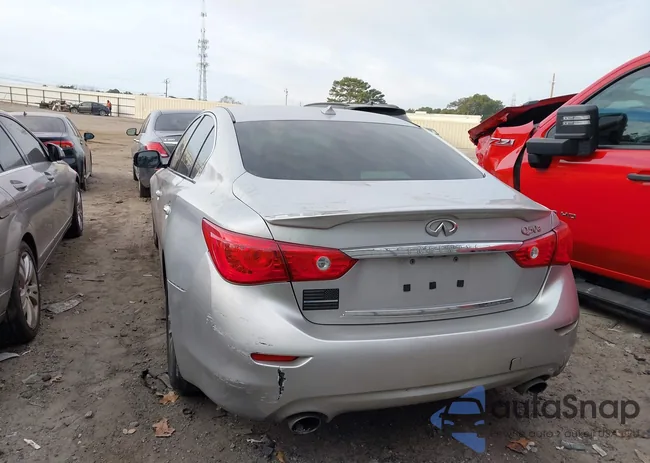 JN1BV7AP4FM334065: 44054417