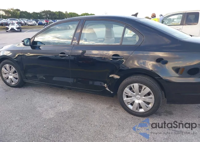 3VWDX7AJ0CM351194: 44054447