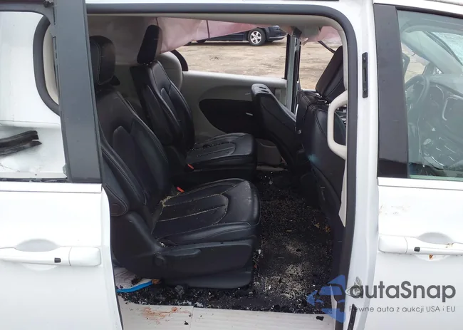 2C4RC1L7XPR558726: 44054506