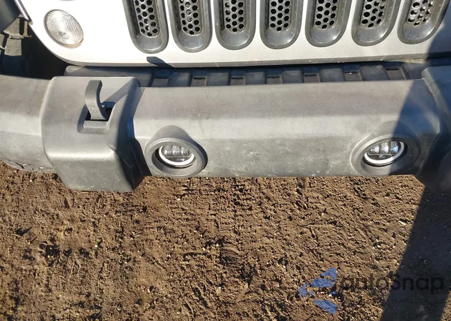 1C4BJWDG5GL196820: 44054521