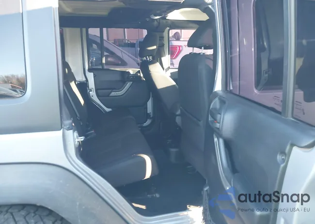 1C4BJWDG5GL196820: 44054521