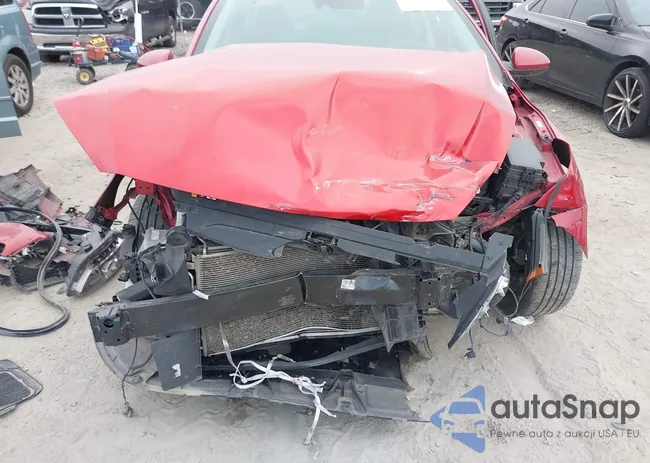 3KPF24AD1LE197608: 44054547