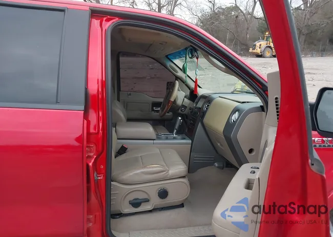 1FTPW12V38KB22332: 44055621