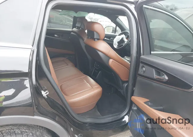 2LMPJ6K94MBL16869: 44055676