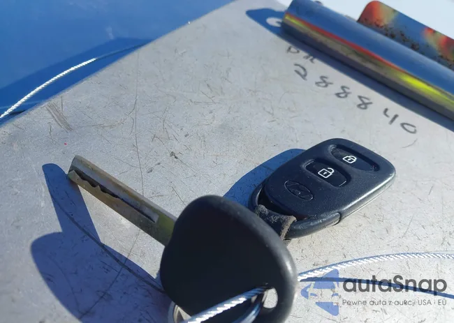 KMHCT4AE4HU361883: 44055911