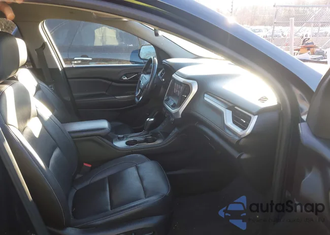 1GKKNMLS6HZ241734: 44055912