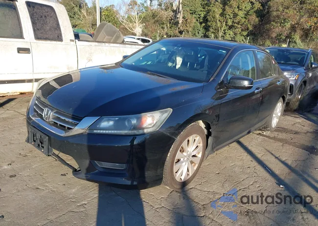 1HGCR2F85DA138145: 44055923