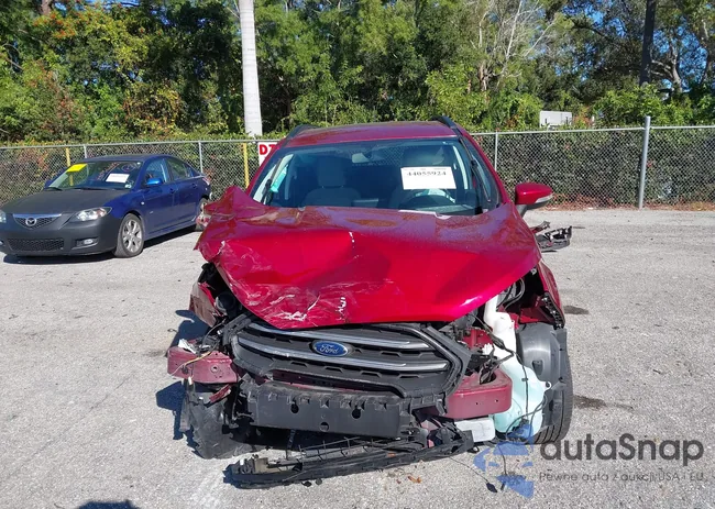 MAJ3S2GE1LC329495: 44055924