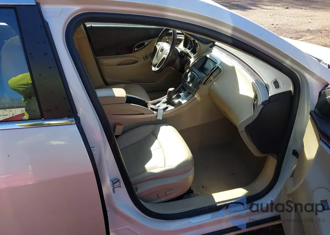 1G4GE5ED5BF302842: 44055973