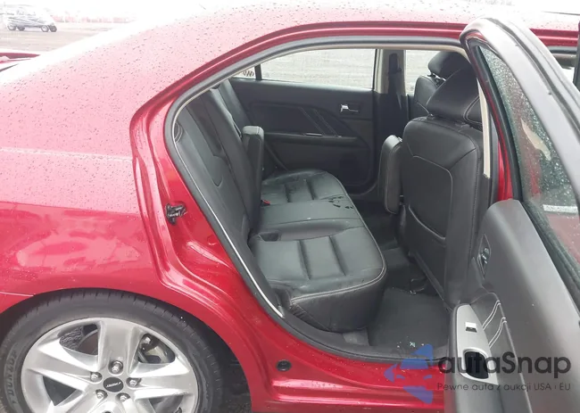 3FAHP0KC9BR103481: 44055991