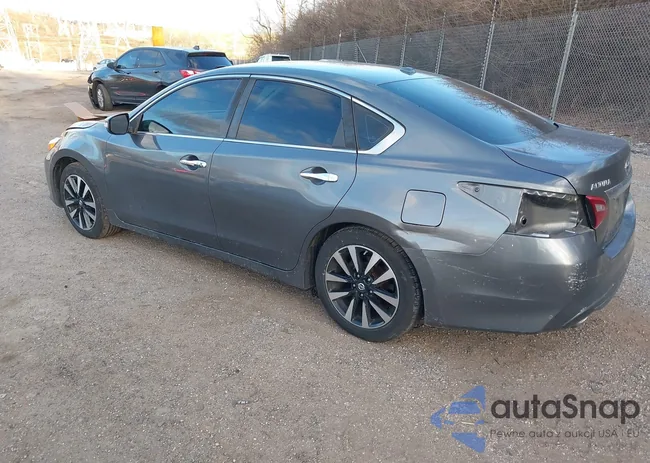 1N4AL3AP2JC192214: 44056048