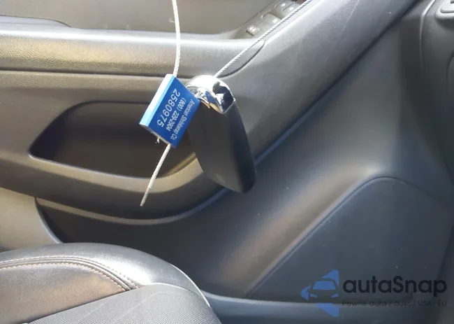 KL7CJPSMXNB529807: 44056106