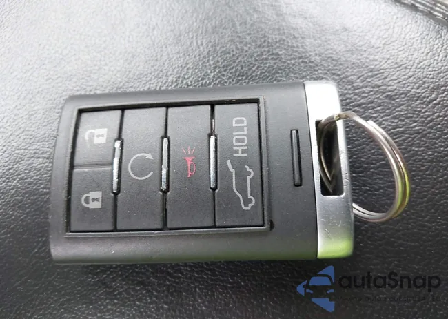 3GYFNCE38DS526577: 44056107