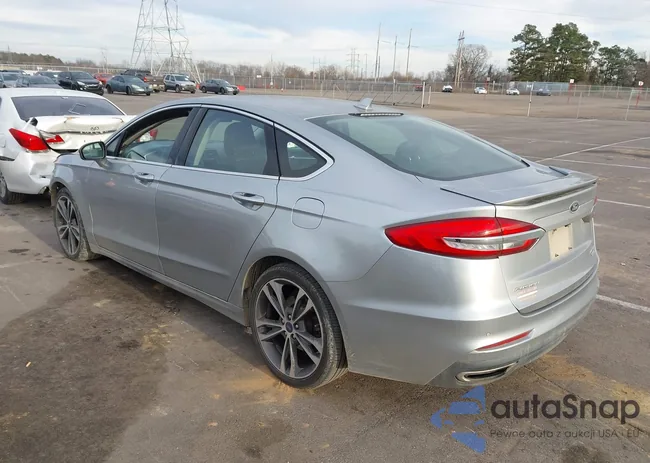 3FA6P0K99LR115790: 44056114