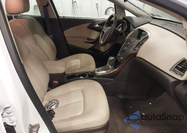 1G4PS5SK4E4162133: 44055230