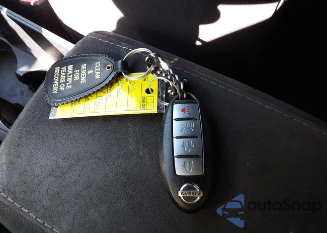 1N4AL2EP2DC288692: 44055314