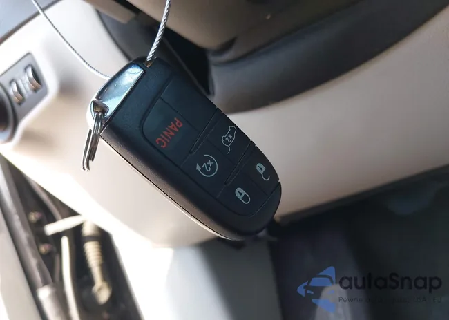 3C4NJCCB4JT124214: 44055340