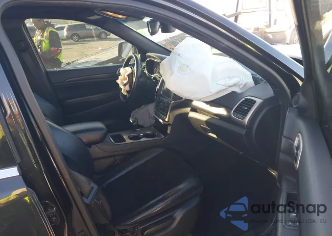 1C4RJFAG8FC803634: 44055406