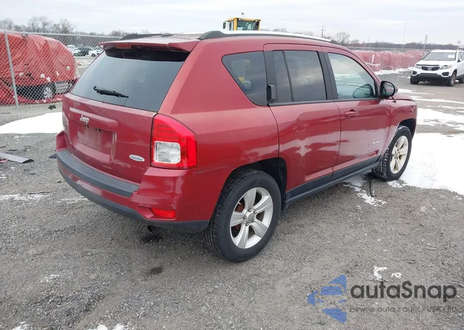 1C4NJCEB0CD539617: 44055413