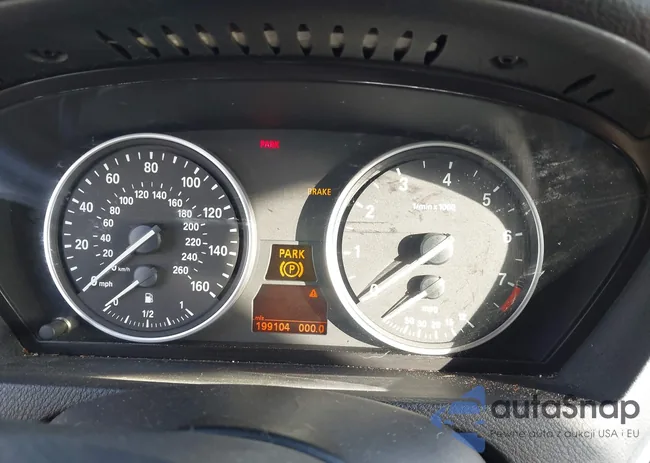 4USFE43547LY80567: 44055544