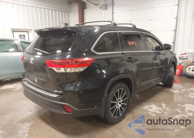 5TDJZRFH2HS416930: 44056657