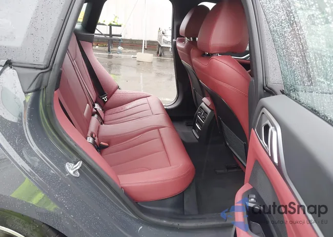 WBY73AW09PFR29354: 44056675