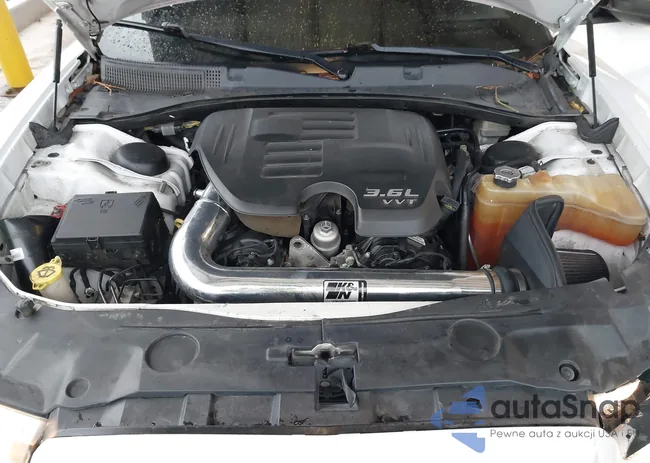 2C3CDXBG4EH314827: 44056725