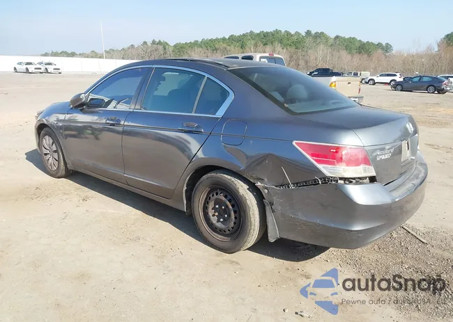 1HGCP2F3XAA144710: 44056731