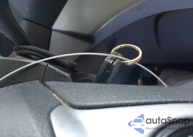 1FMCU9GX6GUA24875: 44056782